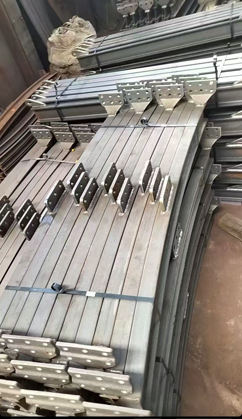 礦用單軌吊軌道生產(chǎn)廠家